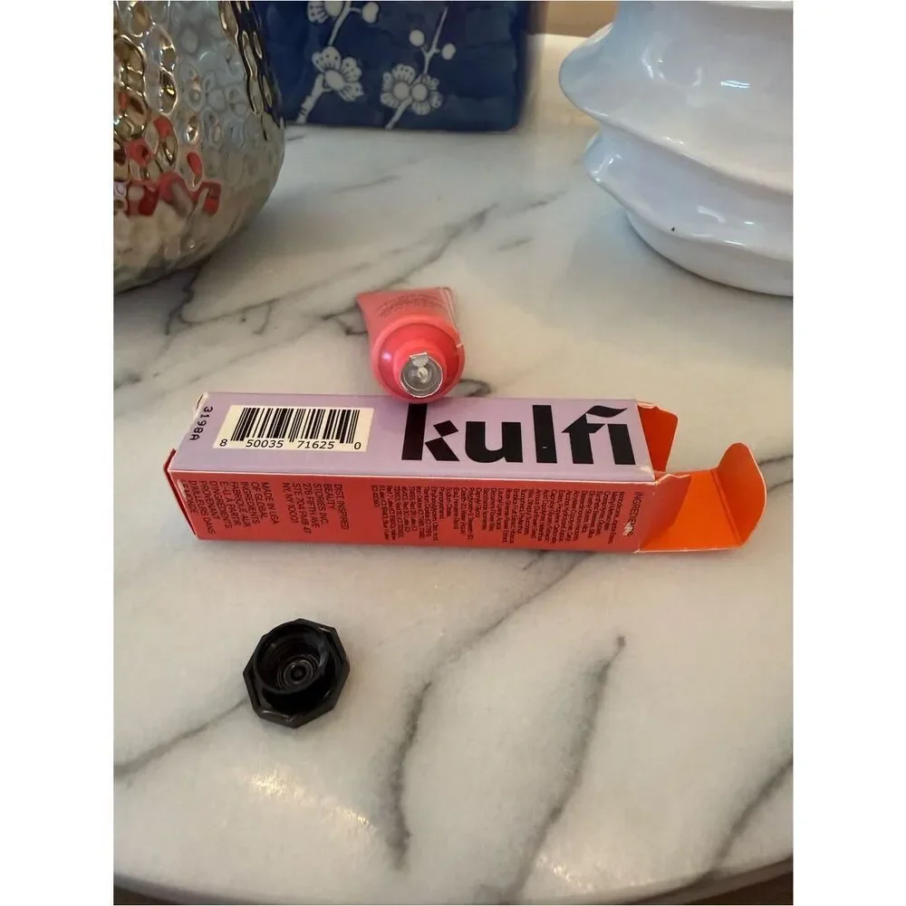 Kulfi Mehndi Moment Long-Lasting Radiant Cream Blush~Pinky Promise